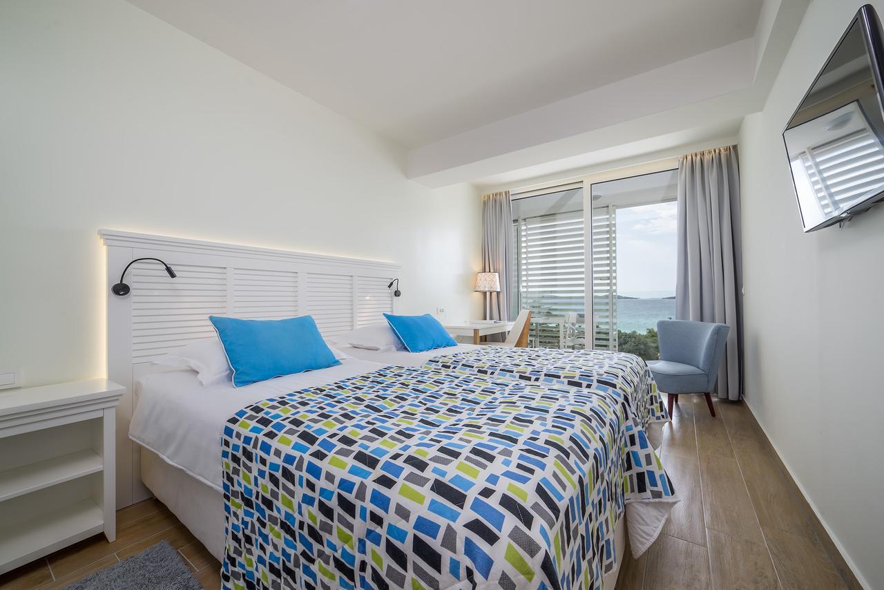 Amadria Park Beach Hotel Jure Sibenik Ngoại thất bức ảnh
